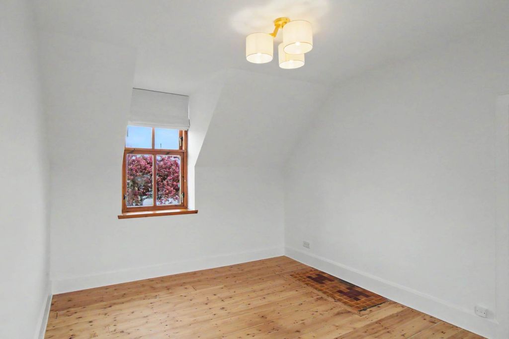 Additional image 9 of 1 bed semi-detached house to rentSociety Street, Nairn IV12