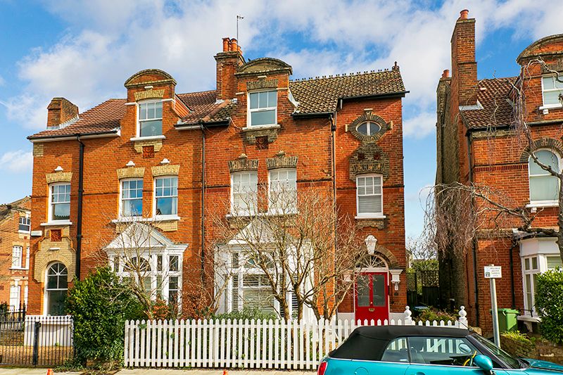 Property photo 1 of 7