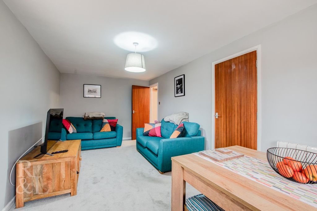 Property photo 3 of 11 B (5).Jpg