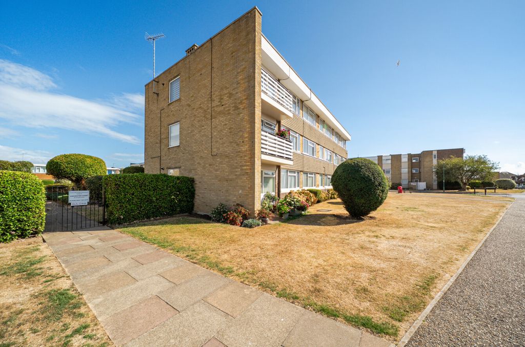 Property photo 1 of 8 1511678-1-6A8716A...