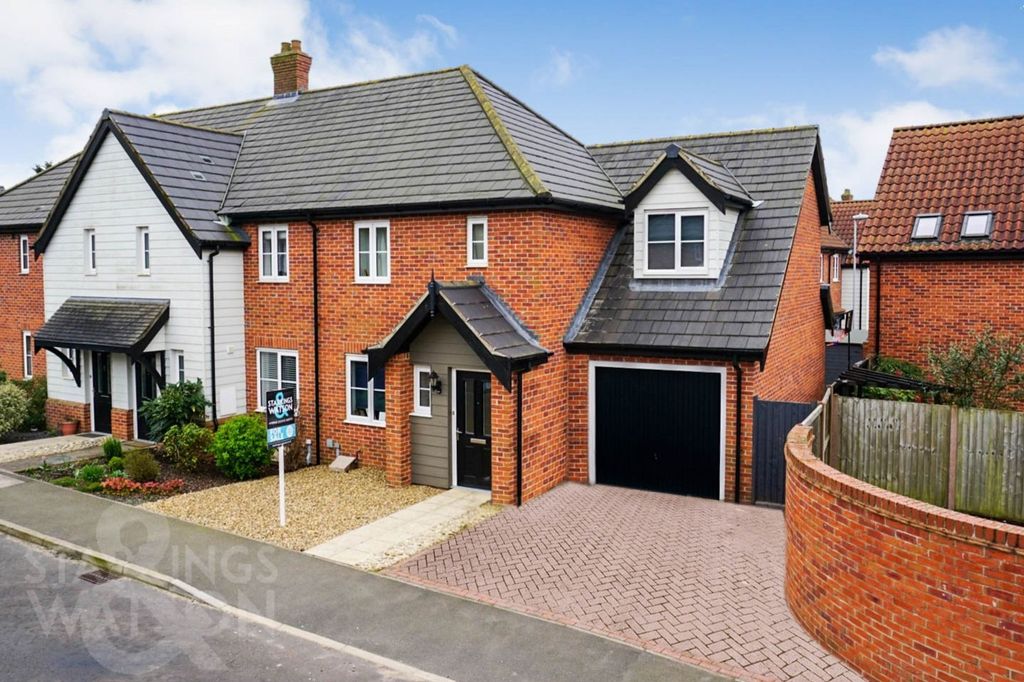 Property photo 1 of 29