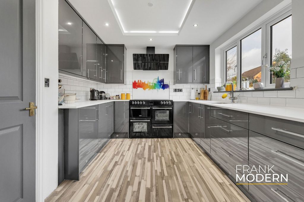 Property photo 2 of 44 Kitchen