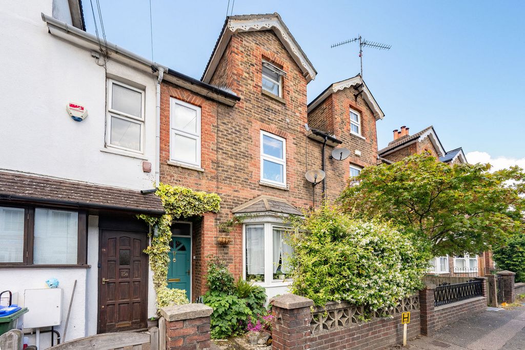 Property photo 1 of 19