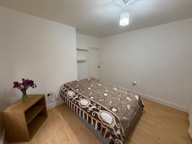 Property photo 3 of 11 Bedroom