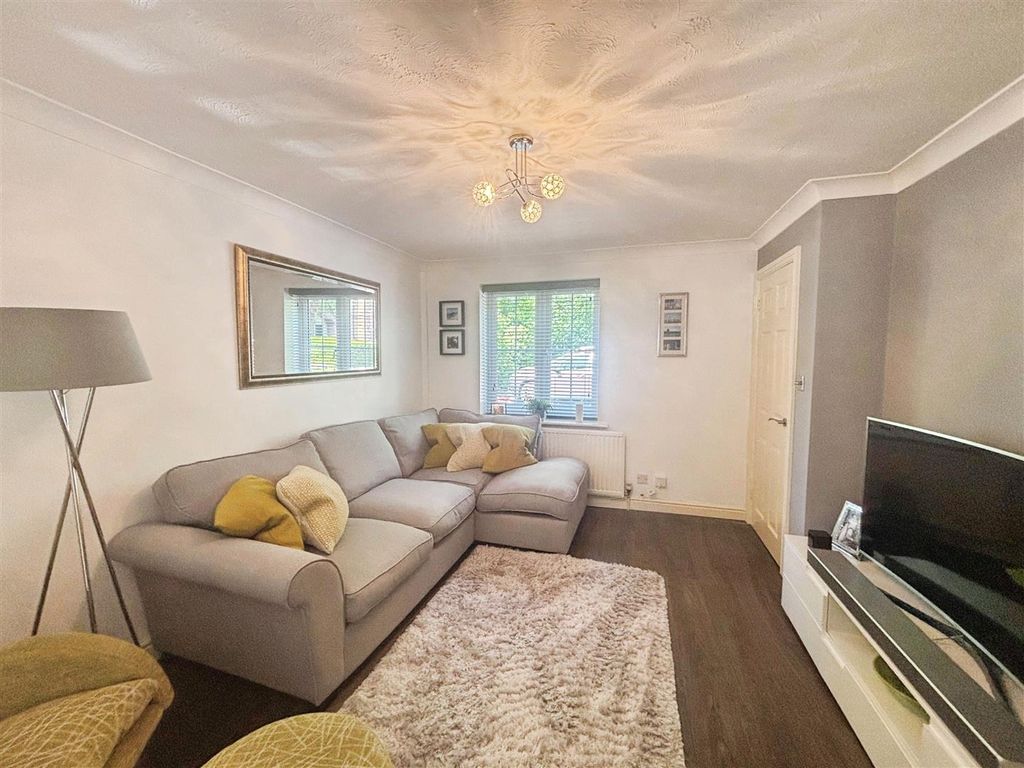 Property photo 3 of 13 d0720cd7-8.Jpg