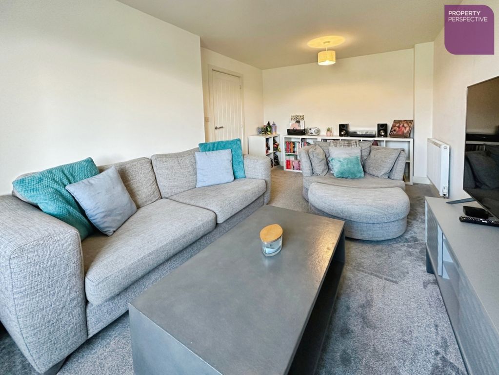 Property photo 3 of 13 Pbox-Img.Jpg