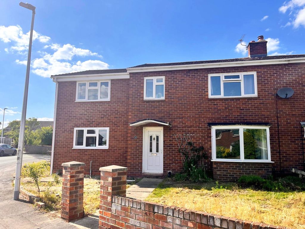 Property photo 2 of 21 Picture No. 29