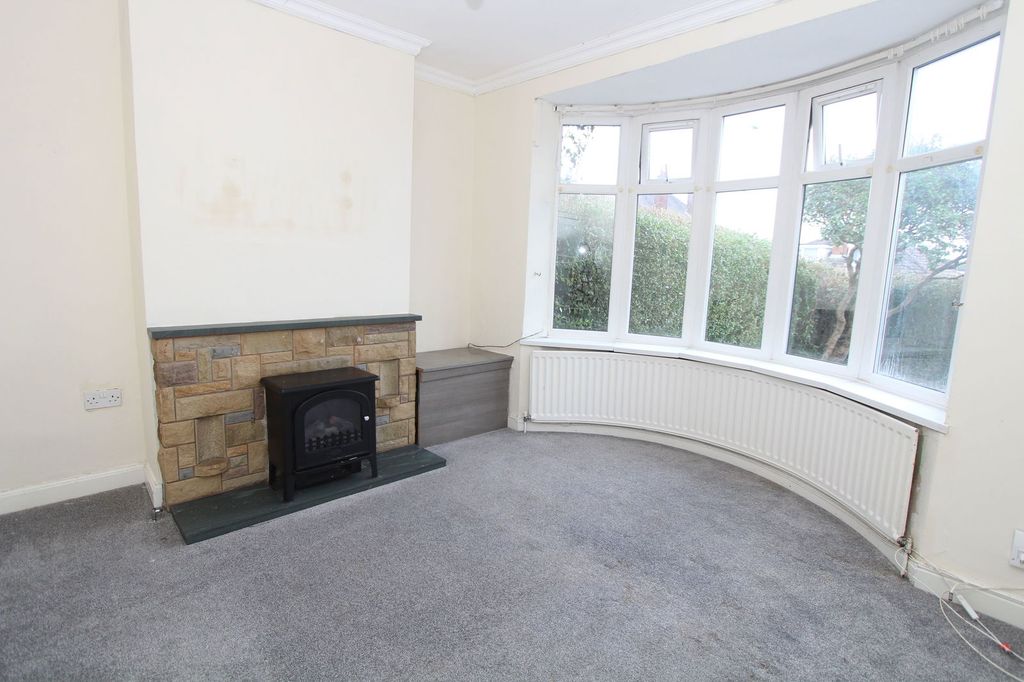 Property photo 3 of 23