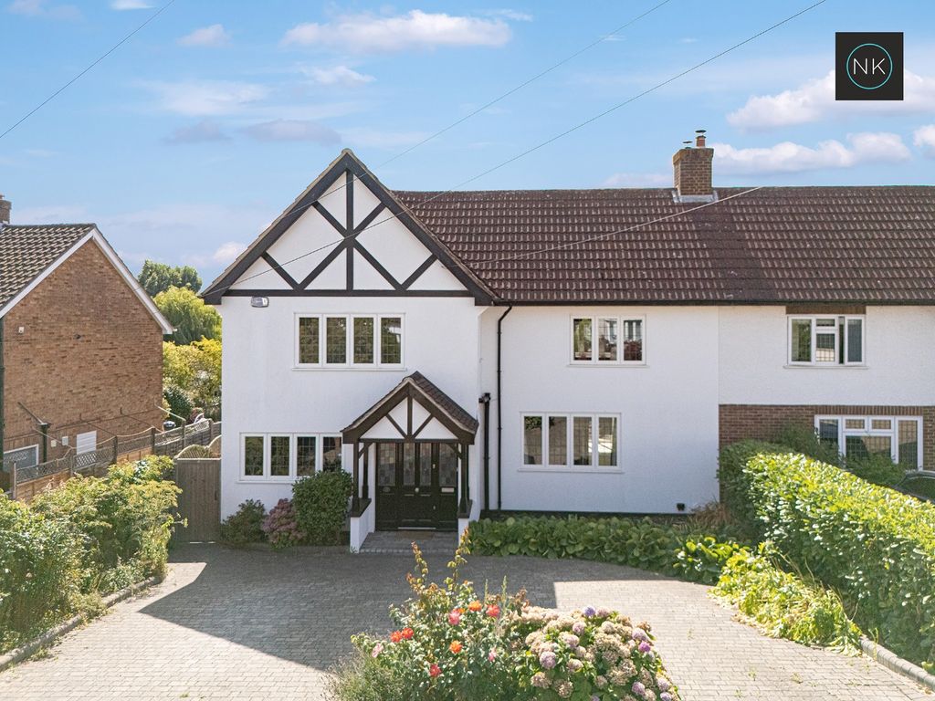 Property photo 1 of 35 4371691