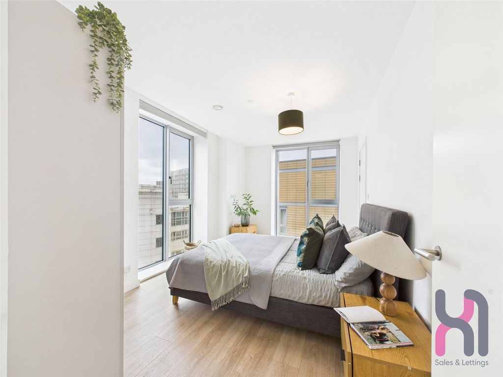 Property photo 1 of 21 Picture No. 32