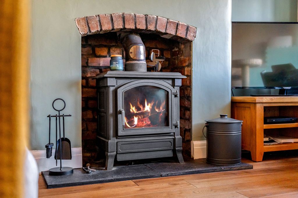 Property photo 3 of 29