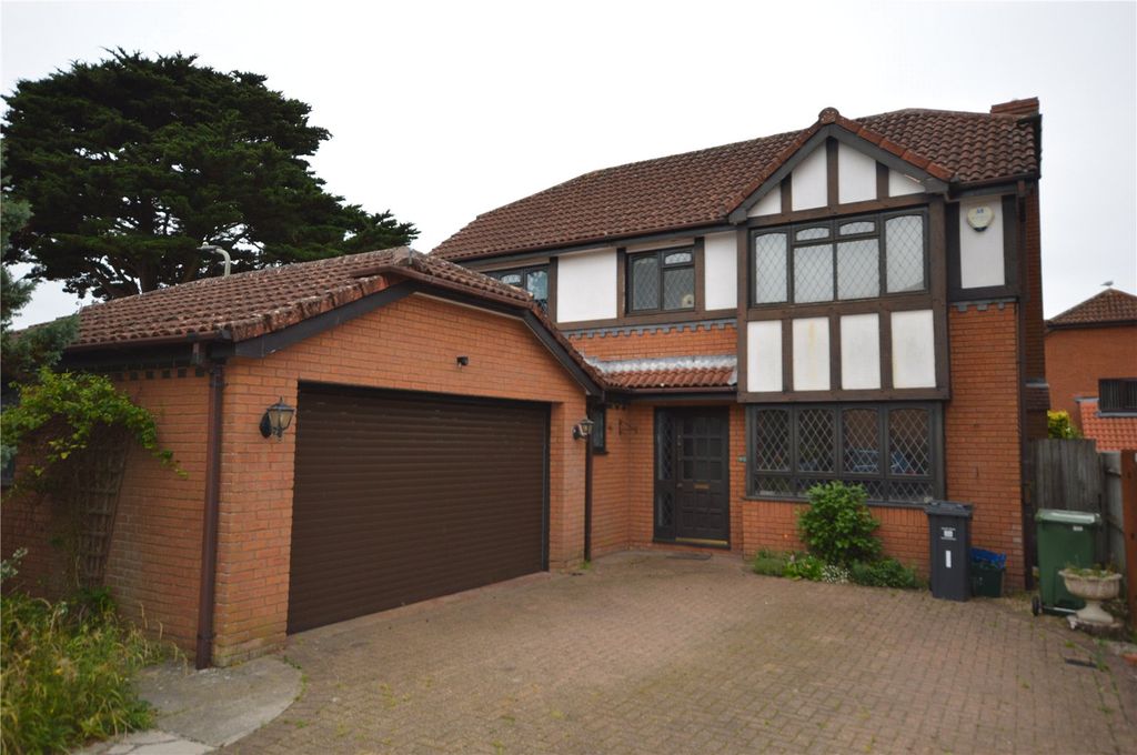 Property photo 1 of 16 Picture No. 18