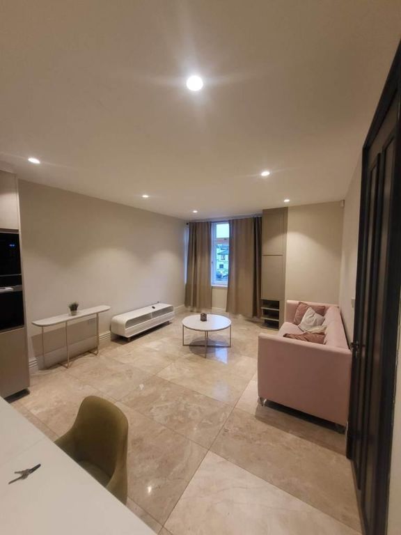 Property photo 3 of 12 Photo 3