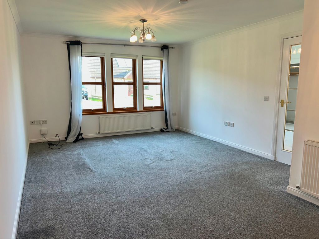 Property photo 3 of 17 Photo 3