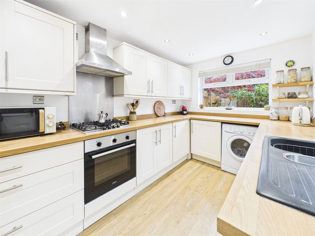 Property photo 3 of 15 Picture No. 04