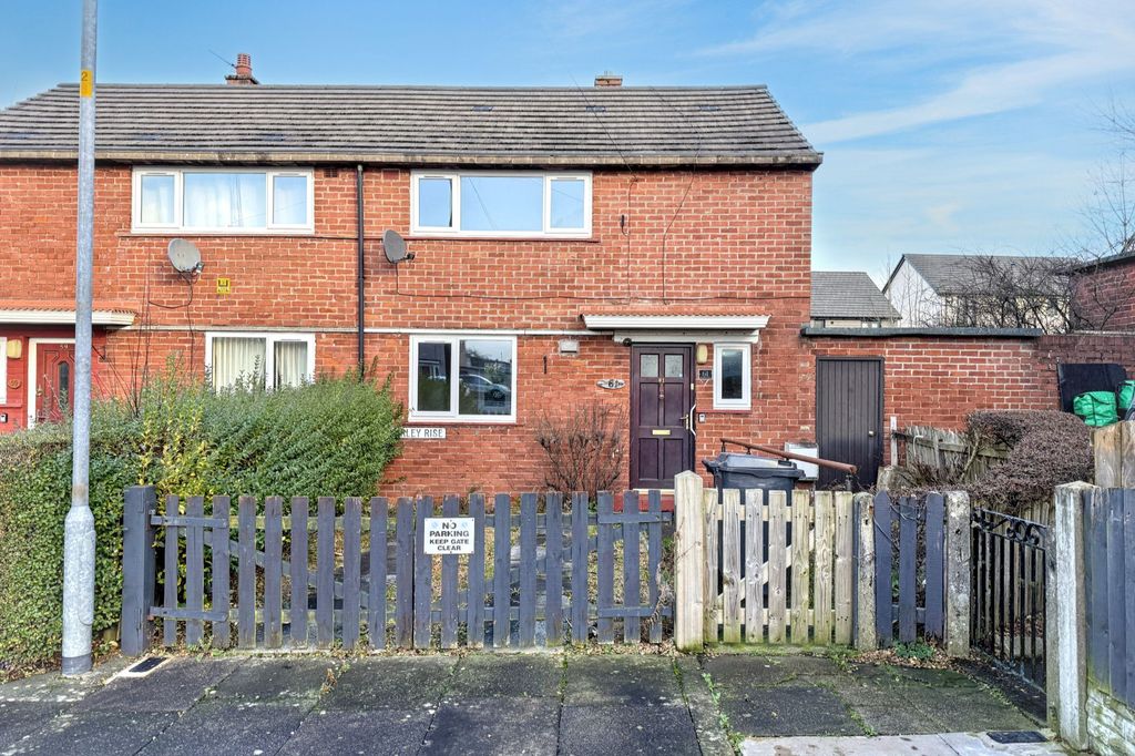 Property photo 1 of 14 61 Beverley Rise, Carlisle, Cumbria, Ca1 3Rx