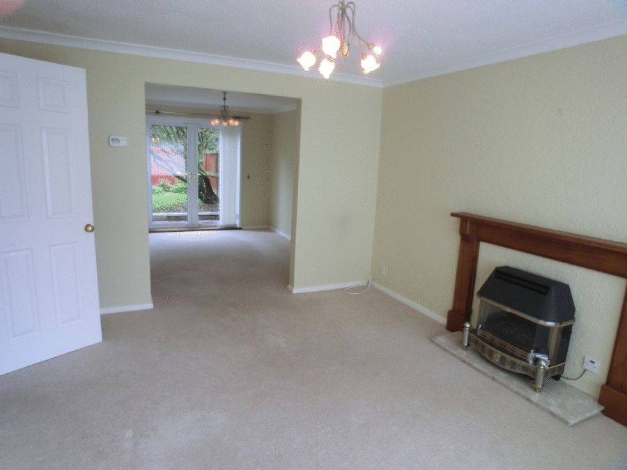 Property photo 3 of 17 Photo 4