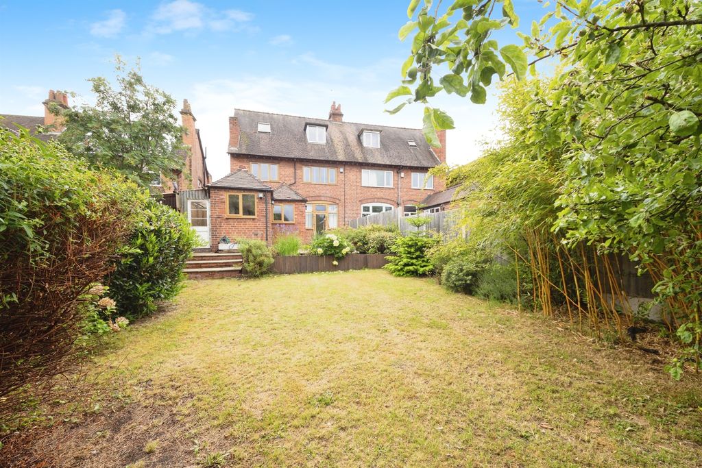 Property photo 3 of 17