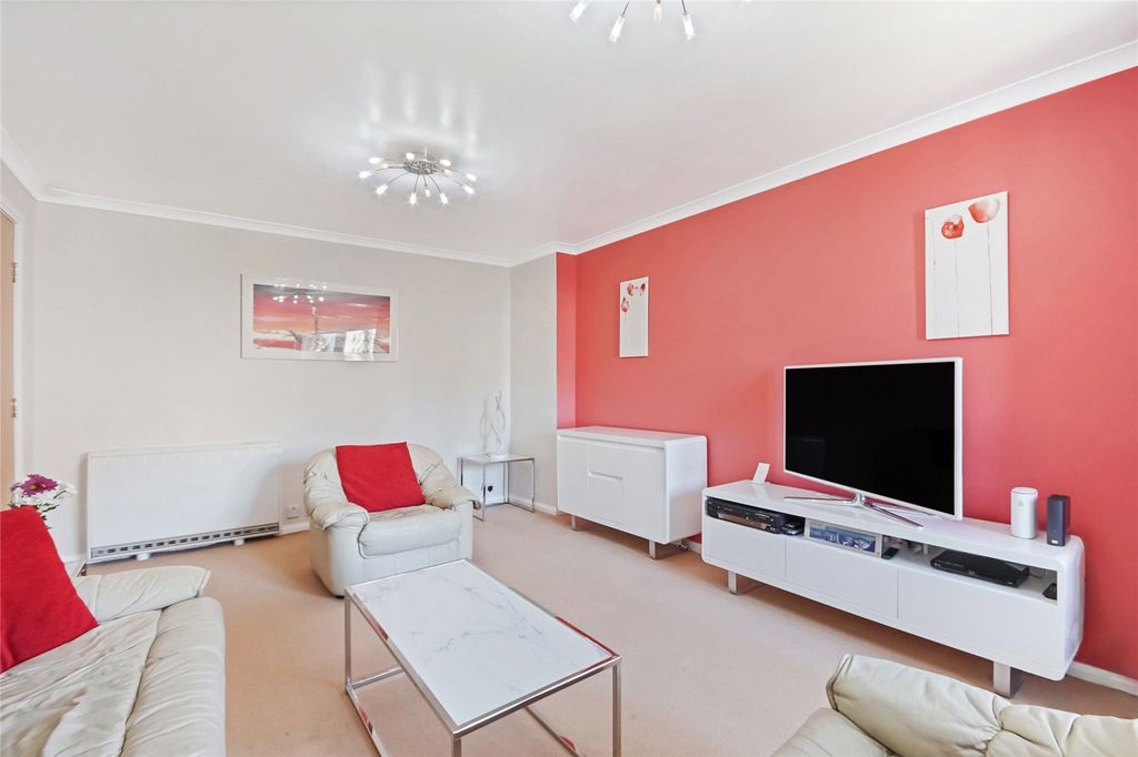 Additional image 6 of 2 bed flat for saleUnion Street, Hamilton, South Lanarkshire ML3