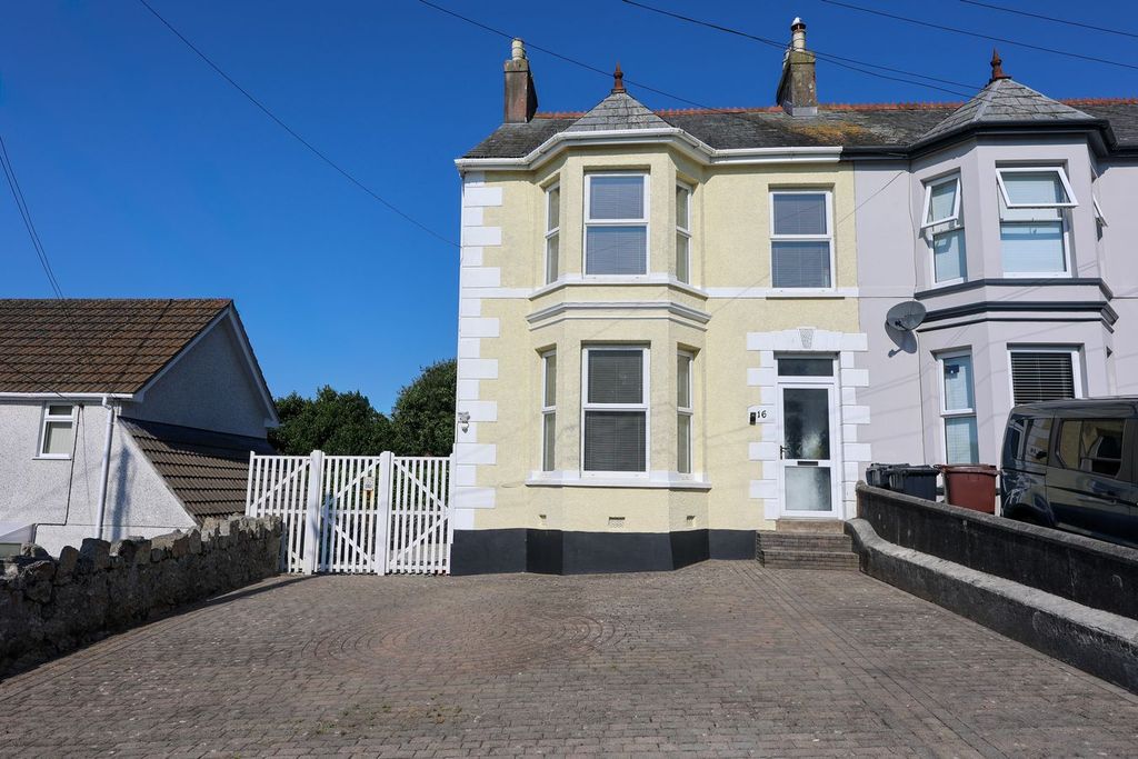 Property photo 1 of 30