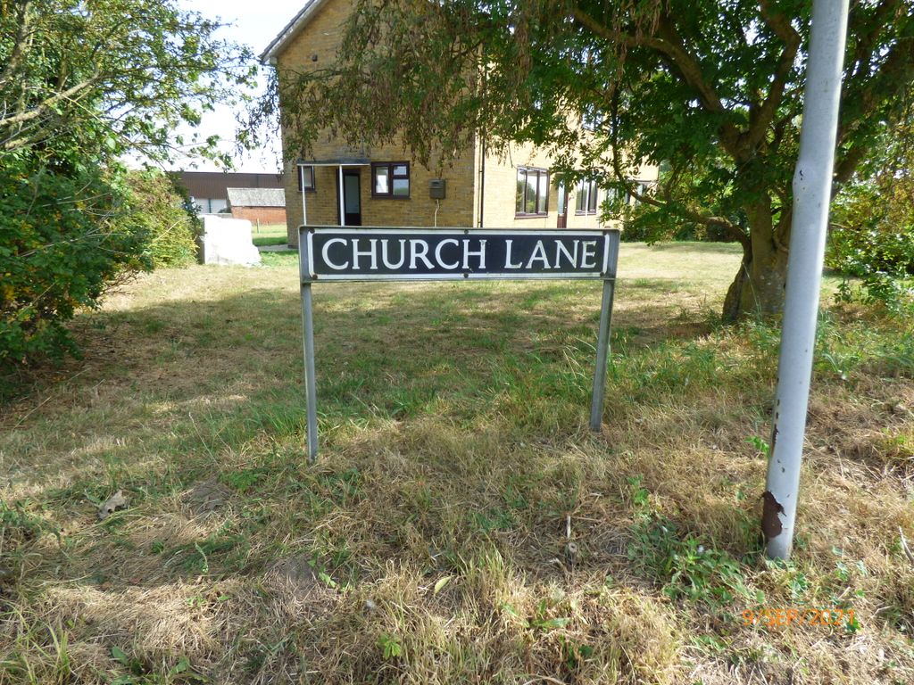 Property photo 2 of 29