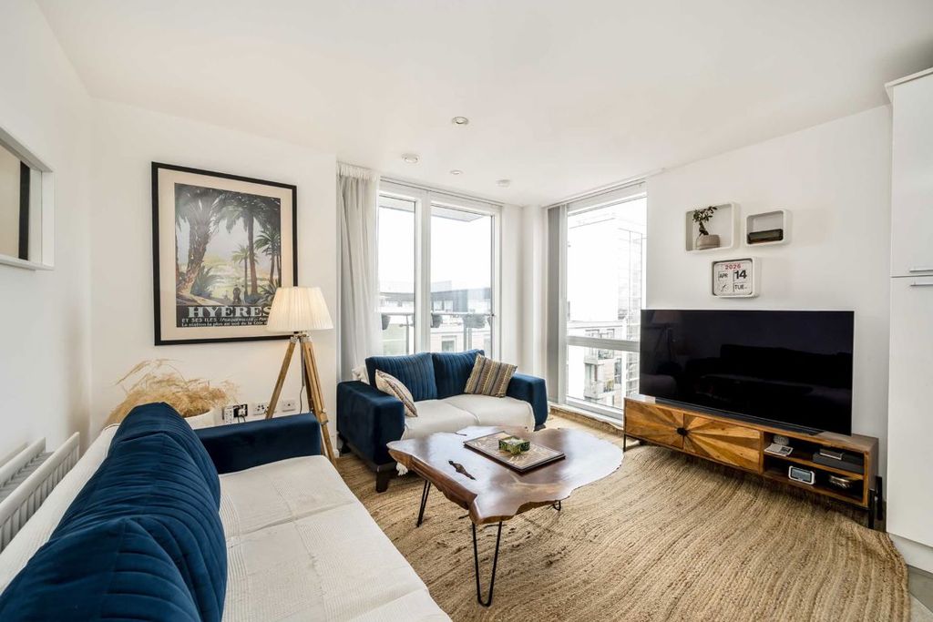 Property photo 2 of 5