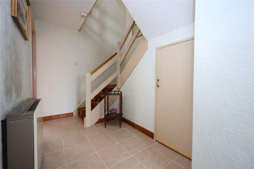 Property photo 3 of 19 Picture No. 14