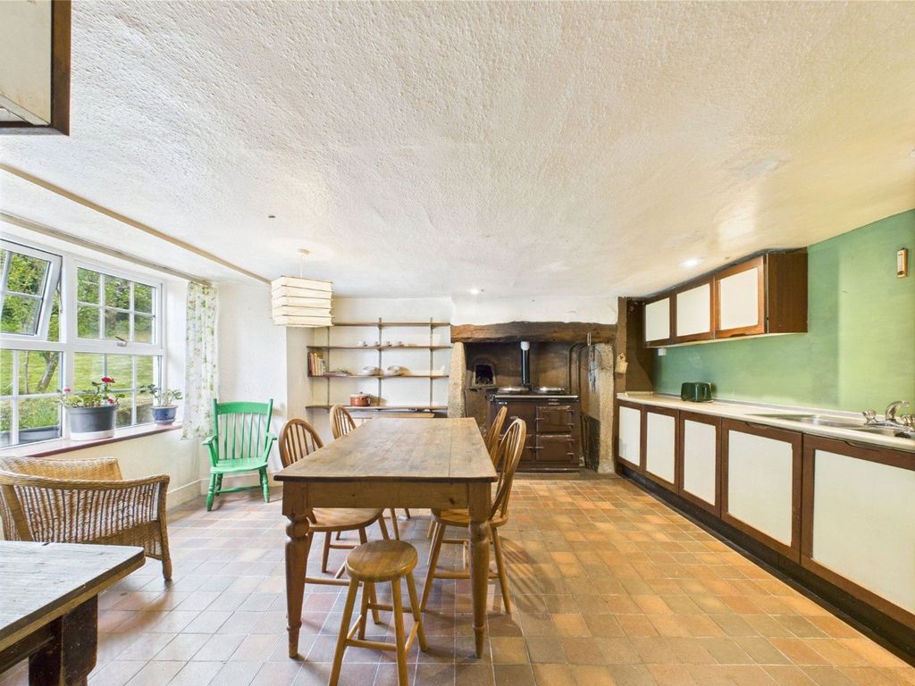 Property photo 3 of 30 Kitchen / Diner