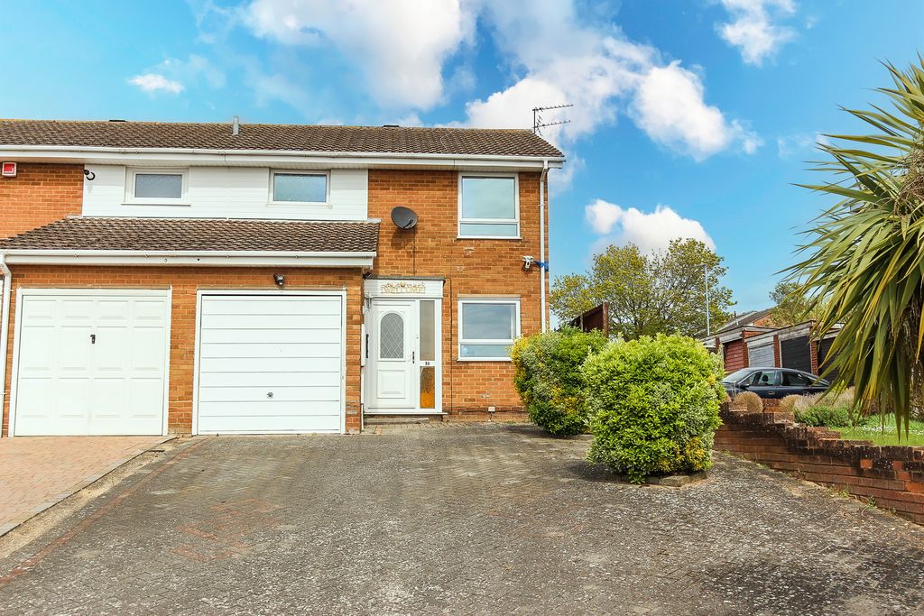 Property photo 1 of 13 Front