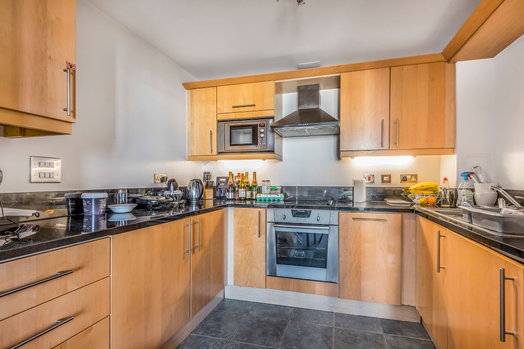 Property photo 2 of 9 392912  (2)