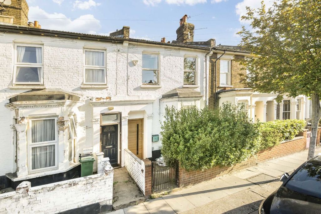 Property photo 1 of 10