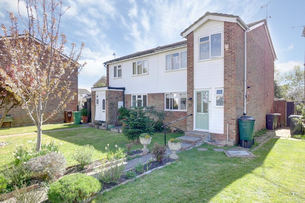 Property photo 1 of 29