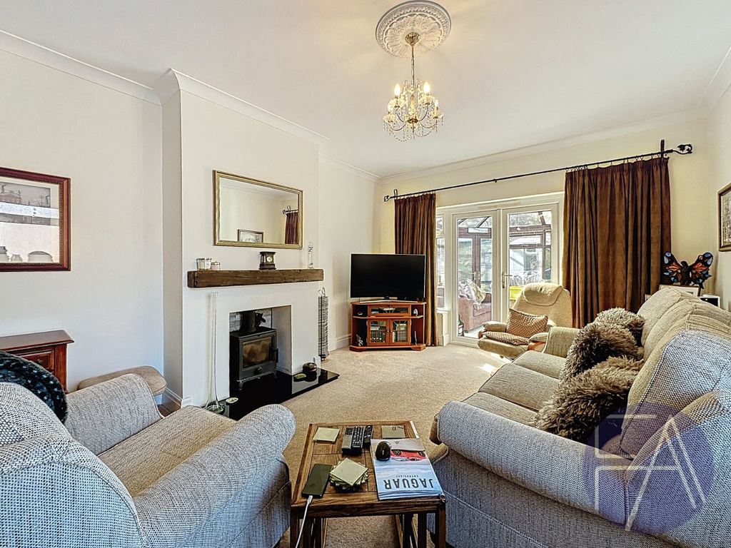 Property photo 3 of 32 5051412