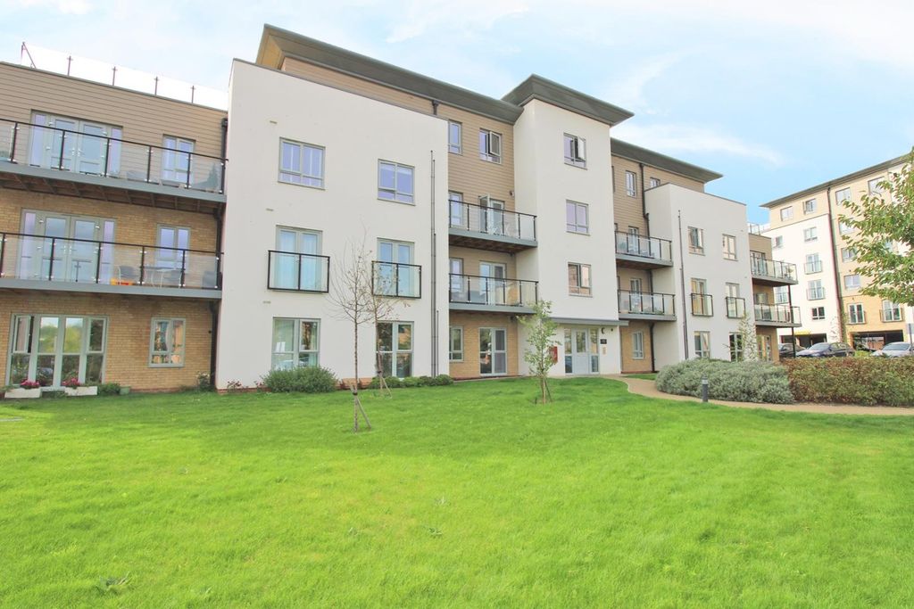 Property photo 1 of 8 2854712
