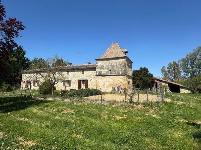 Property photo 1 of 29 Photo 21