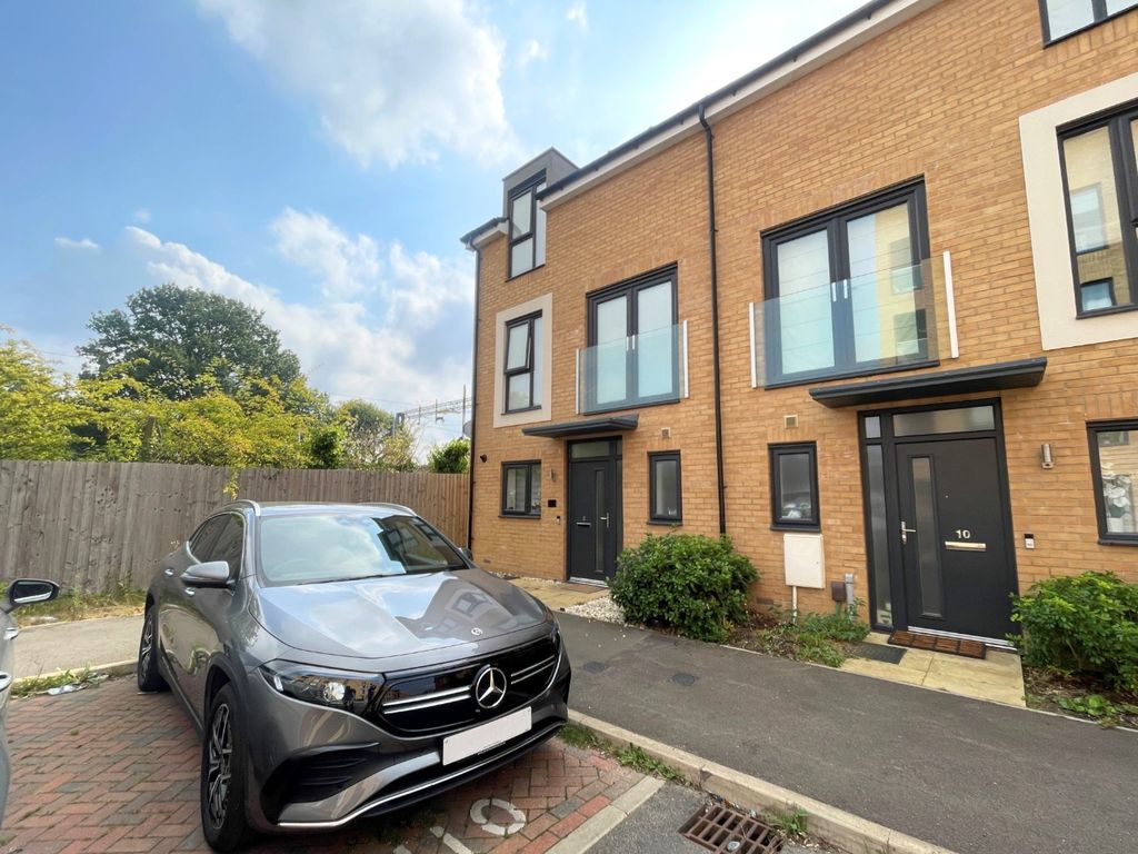 Property photo 1 of 23 3621990
