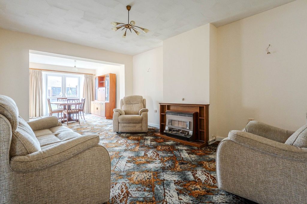 Property photo 2 of 10 Picture No. 09