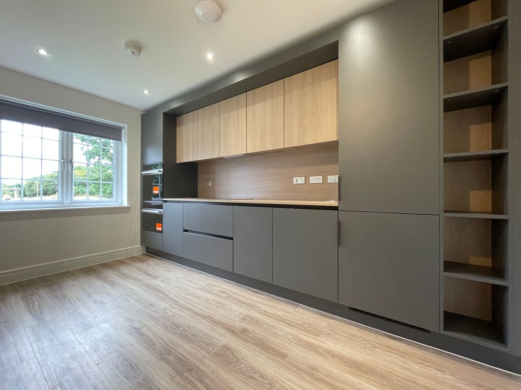 Property photo 2 of 10 Image