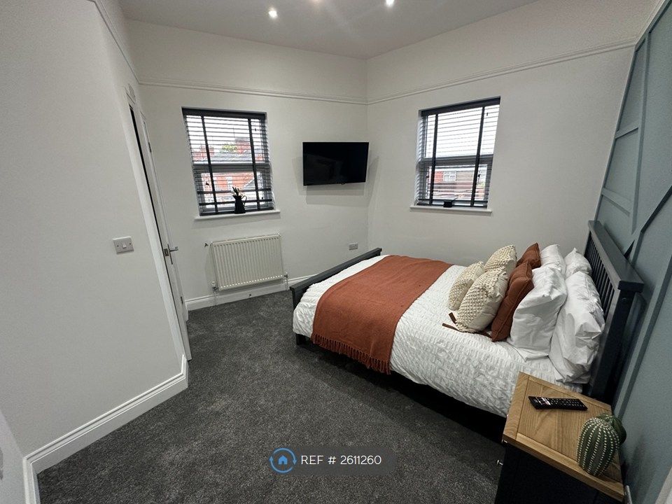 Property photo 2 of 9 Room 3