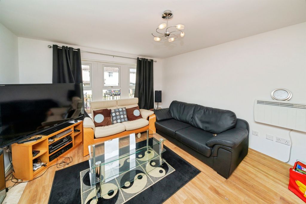 Property photo 3 of 14