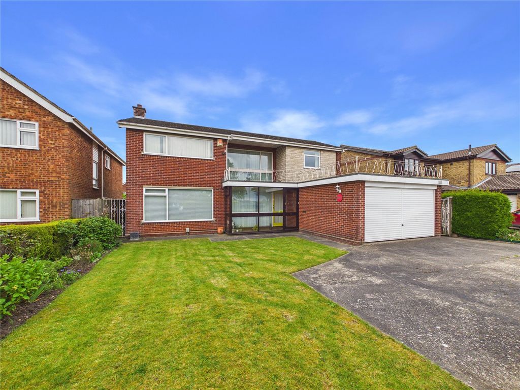 Property photo 1 of 16 Picture No. 18