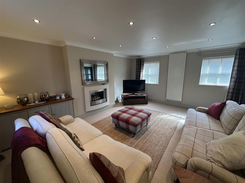 Property photo 3 of 16 Img_6104.Jpeg