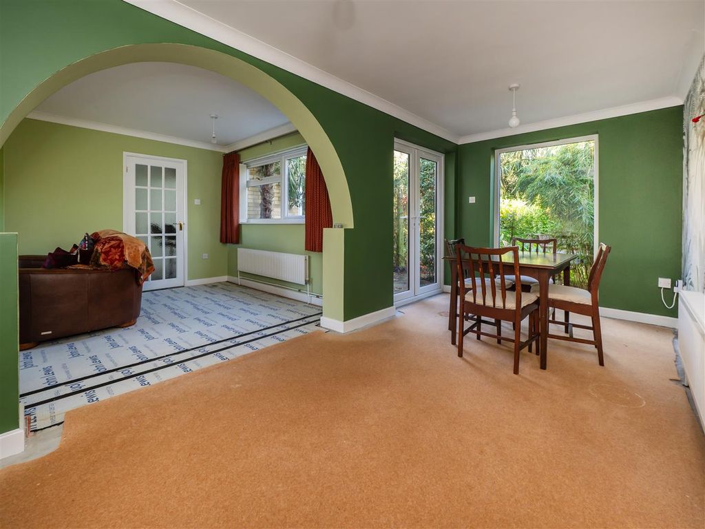 Property photo 3 of 47 20Clovellydrive-21.Jpg