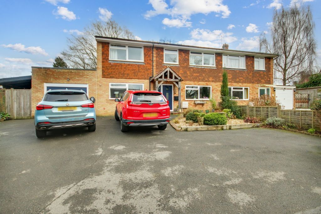 Property photo 1 of 23