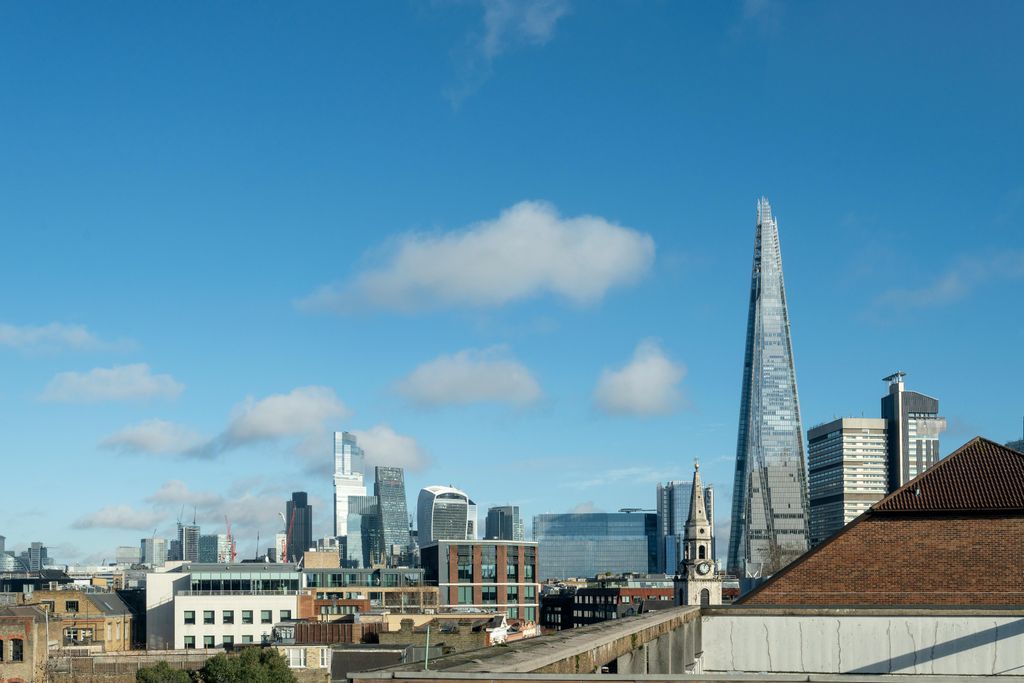 Property photo 1 of 14 291-299Boroughhighst-24-5Thflr.Jpg