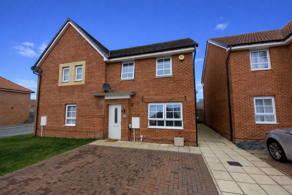 Property photo 1 of 11 Front Elevation