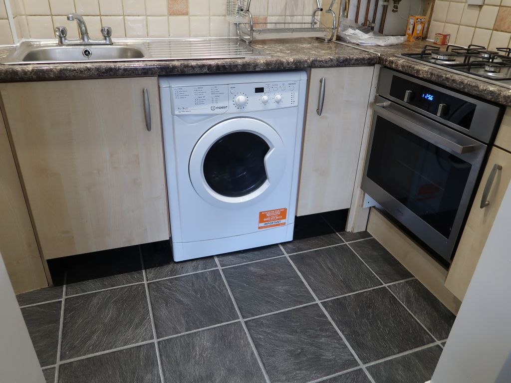 Property photo 3 of 9