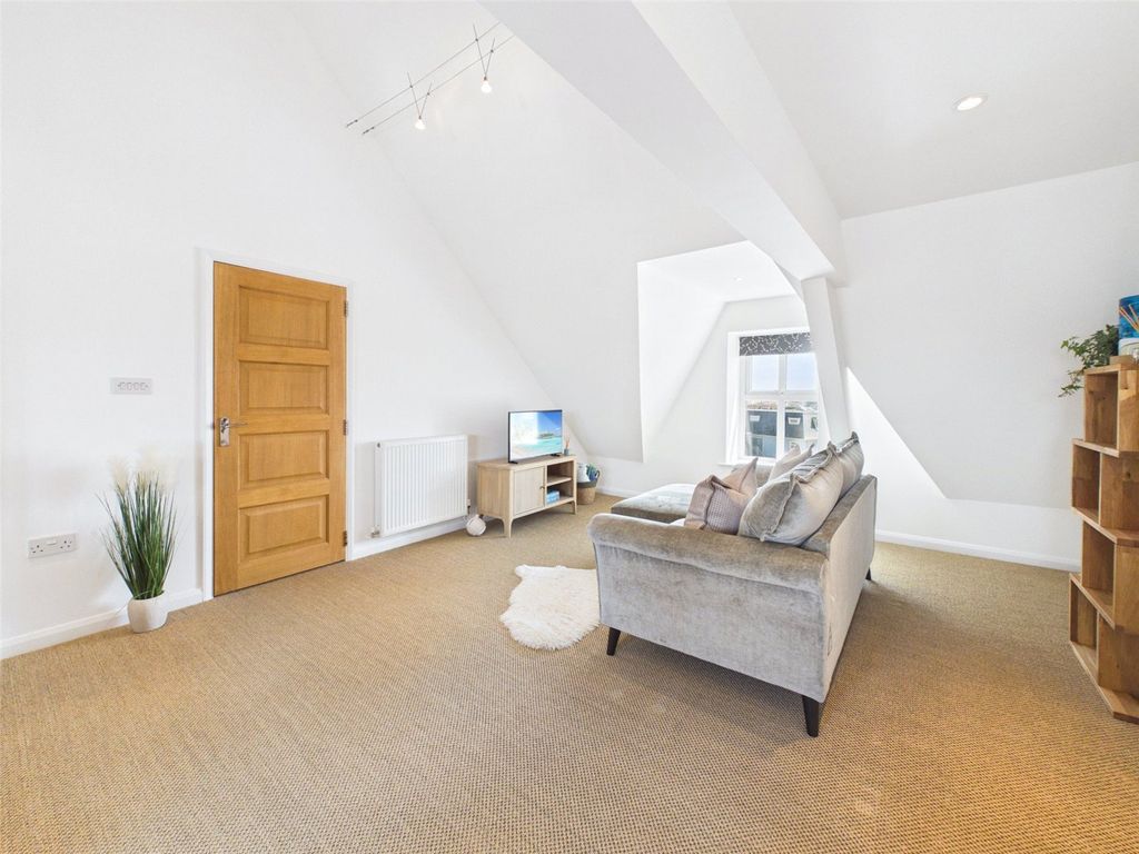 Property photo 3 of 10 Picture No. 08