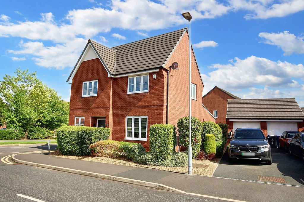 Property photo 1 of 30