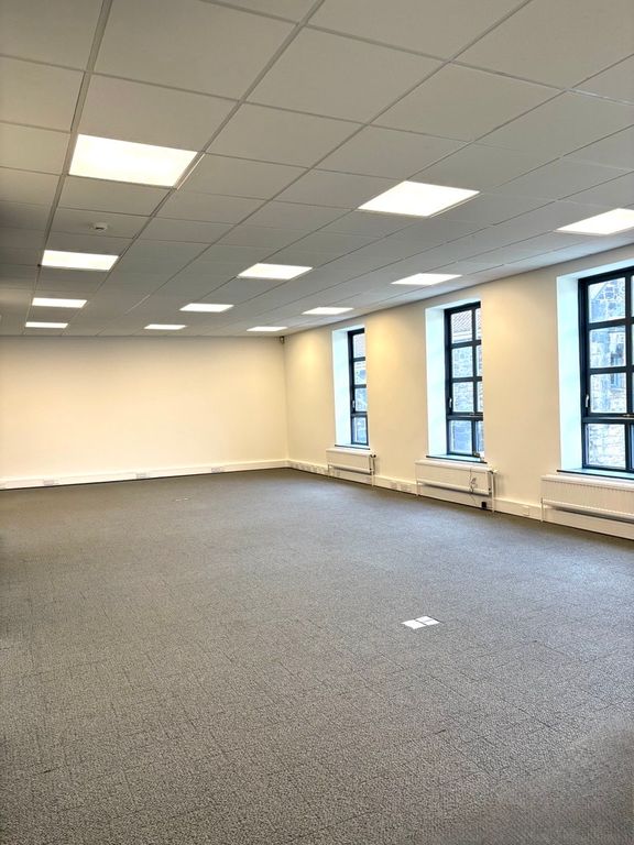 Property photo 1 of 4 Blackfriars 1